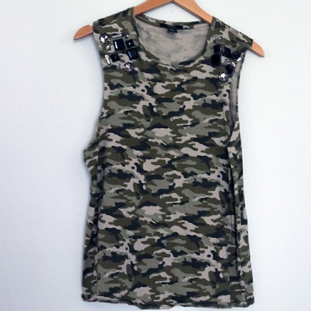Forever 21 Sleeveless Top 